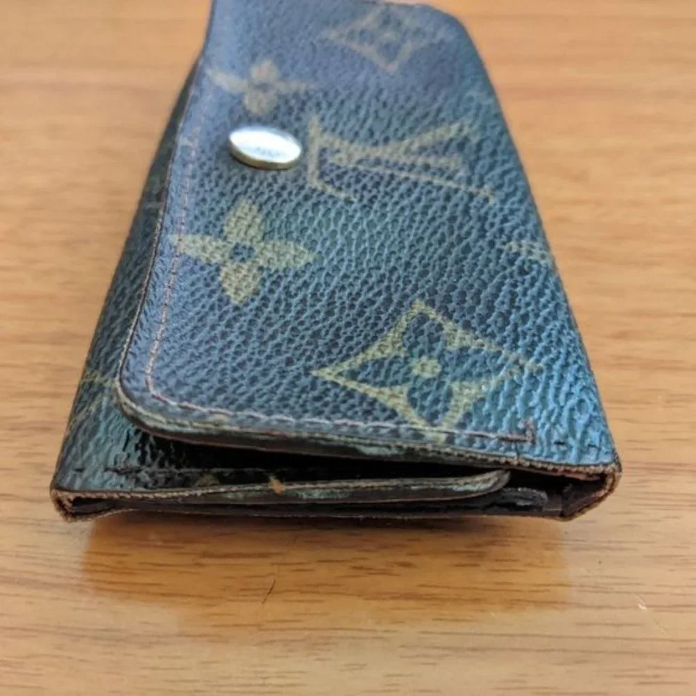 Louis Vuitton Monogram Key Holder/Wallet #1286💥PRICE DROP💥